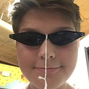 Meet your Posher, Lance